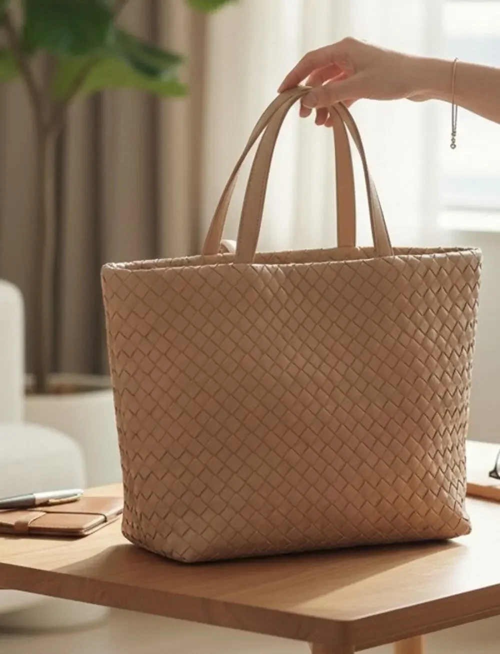 On 34th XL Blush Nude Woven Tote NWT Polka Dot Lining Tote/Laptop Compatible Bag